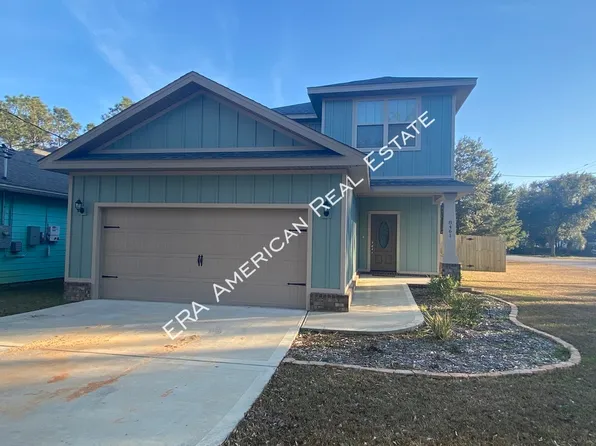 8461 Laredo St, Navarre, FL 32566