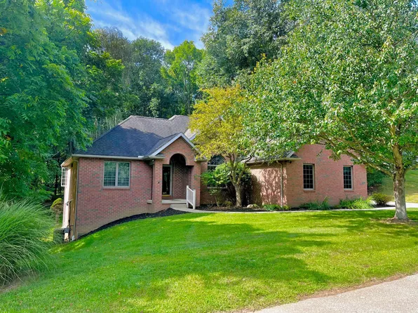 35 Woodlake Trl, Mount Vernon, OH 43050