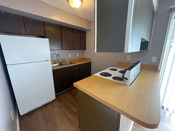 3rd image of 3487 Nutcreek Ct