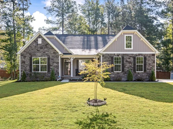 2044 Tacoma Cir, Ridgeville, SC 29472