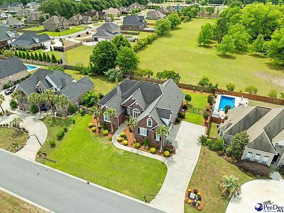 2nd image of 3060 Drakeshore Dr