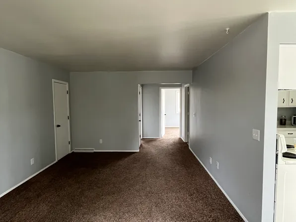 3703 Parkway Blvd APT D, Two Rivers, WI 54241