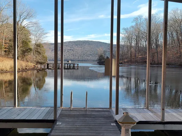 147 Lookout Mountain Dr, Scottsboro, AL 35769