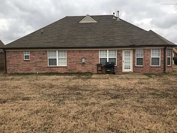 3rd image of 4287 Louden Dr