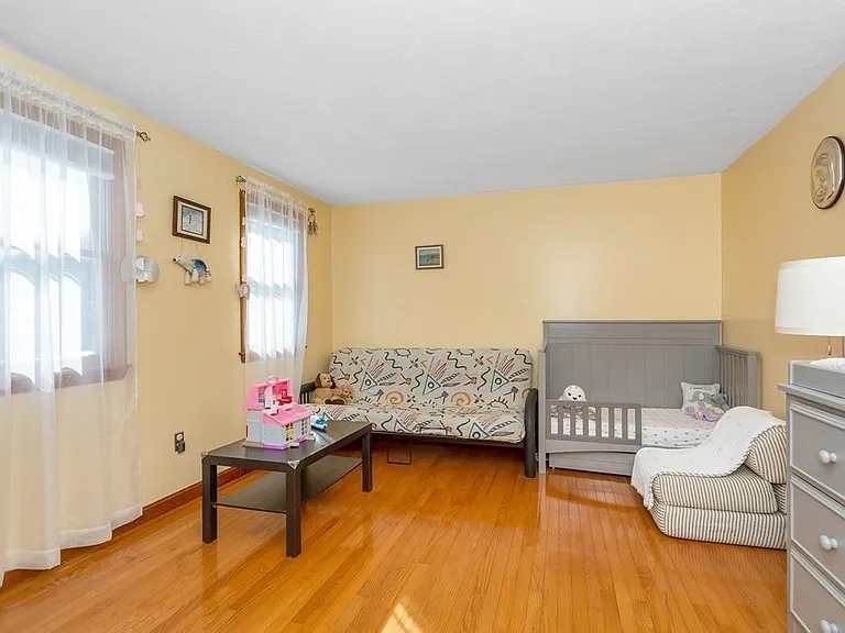 12 E Durant St — Photo 14