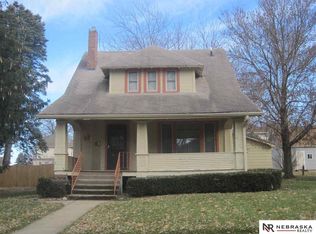 611 N Thomas Ave, Oakland, NE 68045