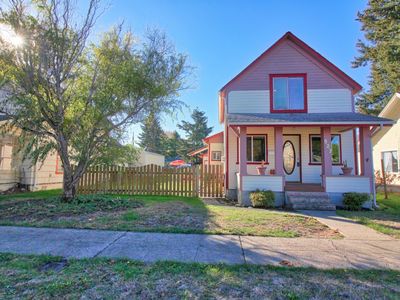 923 East St, Centralia, WA, 98531