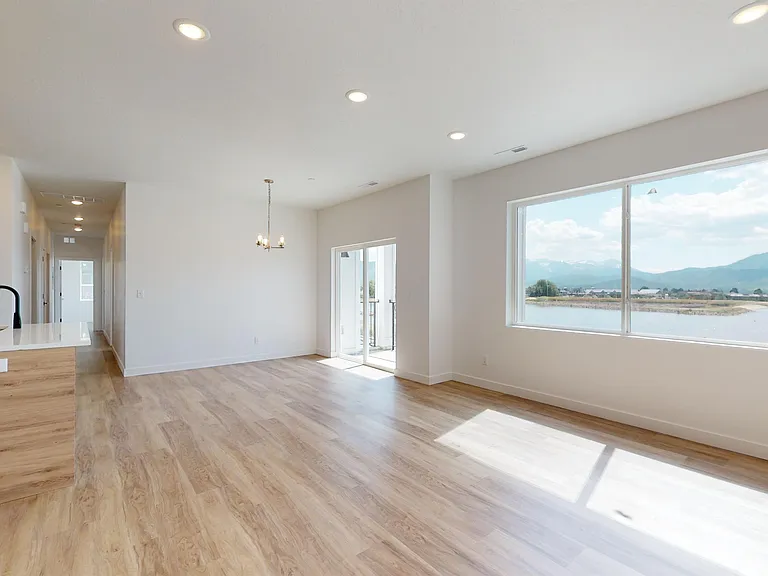 1266 S Sawmill Blvd #309 — Photo 38
