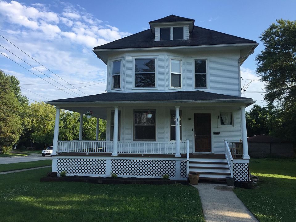 1st image of 203 W Lincoln Ave #2