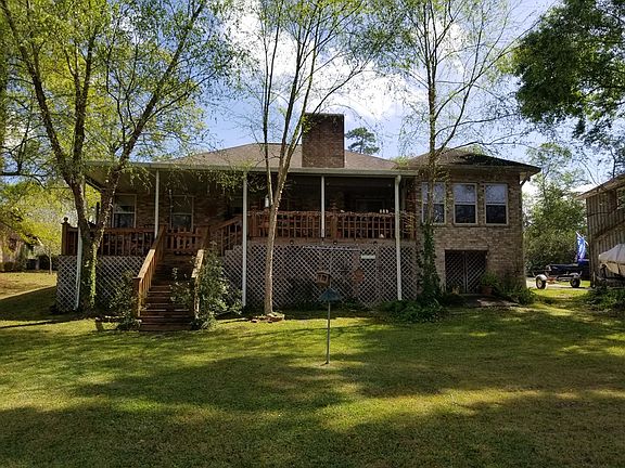 4th image of 906 E Lakeshore Dr