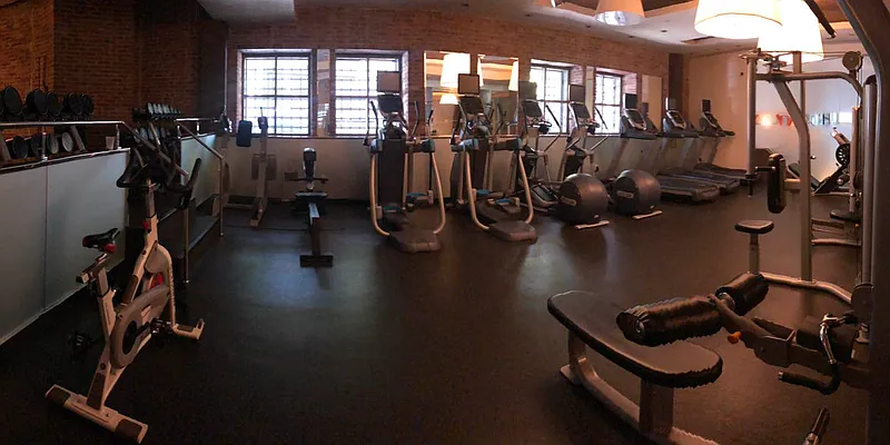 Rented by Square Realty Global Inc | media 32