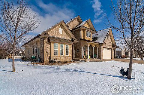 3rd image of 37 S Mountain View Dr