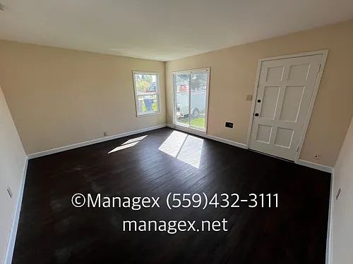 3rd image of 2343 E Simpson Ave