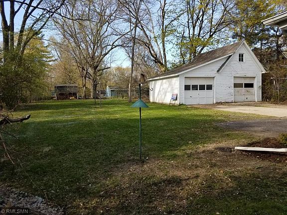 4th image of 1008 Forest Ave