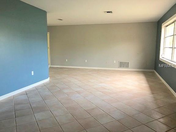 3rd image of 541 Morrison Ave