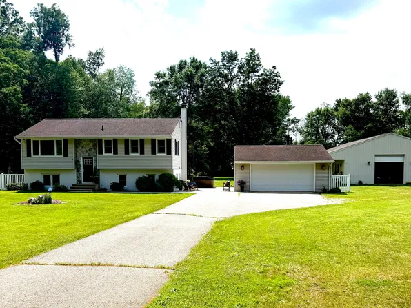 5478 S 31st St, Kalamazoo, MI 49048