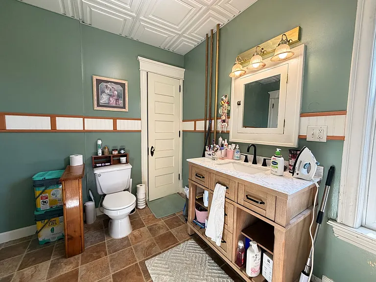 1128 Hammond Ave #1 — Photo 16