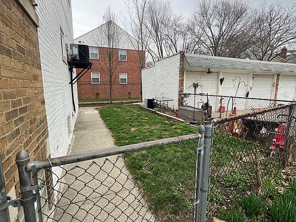 2nd image of 4251 Rocky River Dr #2