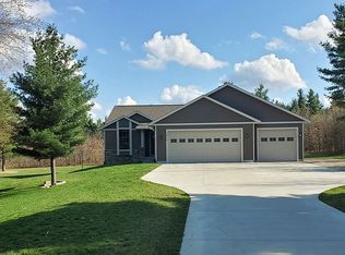 3812 Dylan Trl, Hamilton, MI 49419