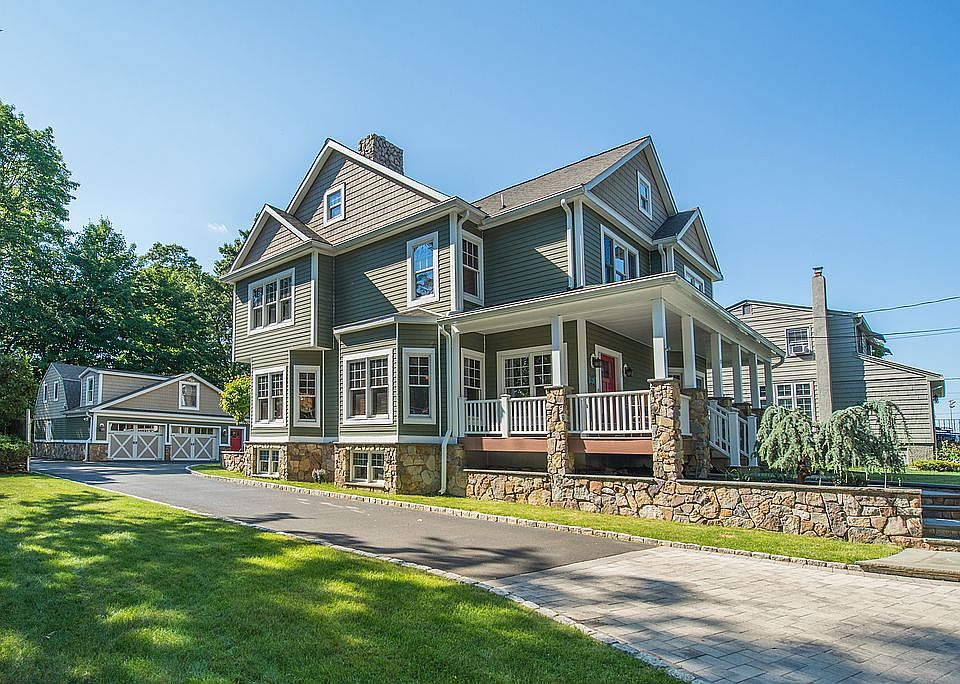 1st image of 39 Dairy St