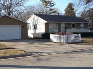 3044 92nd St, Sturtevant, WI 53177