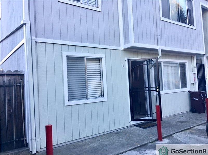 1st image of 3421 68th Ave APT 1