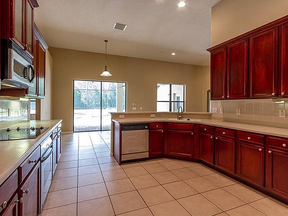 4th image of 15148 Princewood Ln