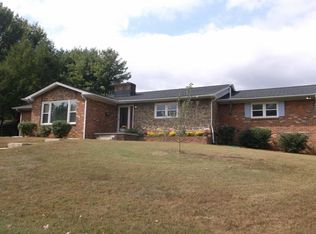 2113 Kipping St, Johnson City, TN 37601