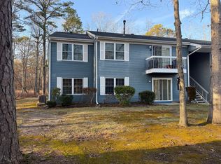 155 Club Pl, Galloway, NJ 08205
