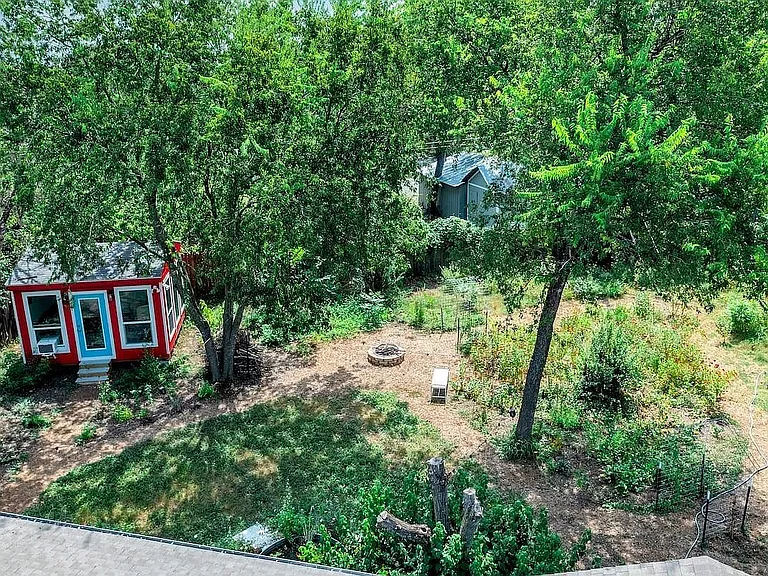 3811 Byron Dr — Photo 28
