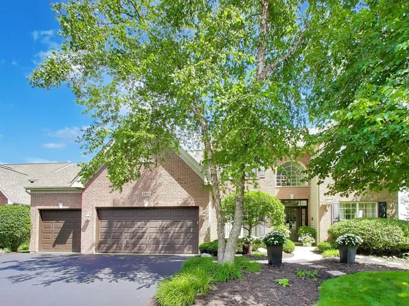 1693 Moorland Ln, Crystal Lake, IL 60014
