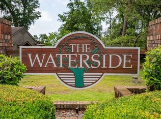 1909 University Blvd S APT 102, Jacksonville, FL 32216