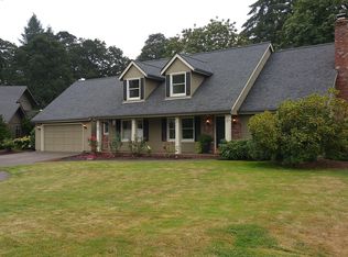 859 Fairway View Dr, Eugene, OR 97401