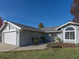 3310 Auburn Dr, Redding, CA 96001