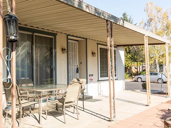 2nd image of 6825 Lake Cove Ln #1305