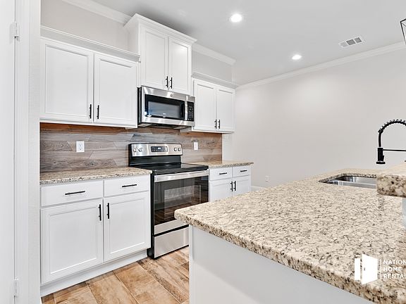 3rd image of 5616 Diaz Ave