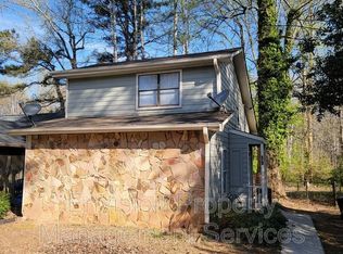 890 Ohara Dr, Jonesboro, GA 30236