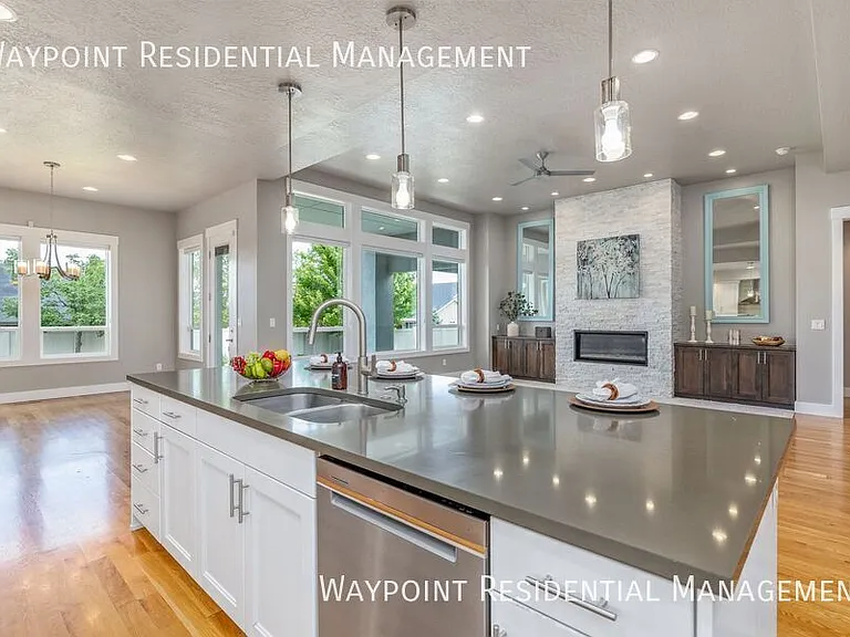 478 W Oak View Dr — Photo 12