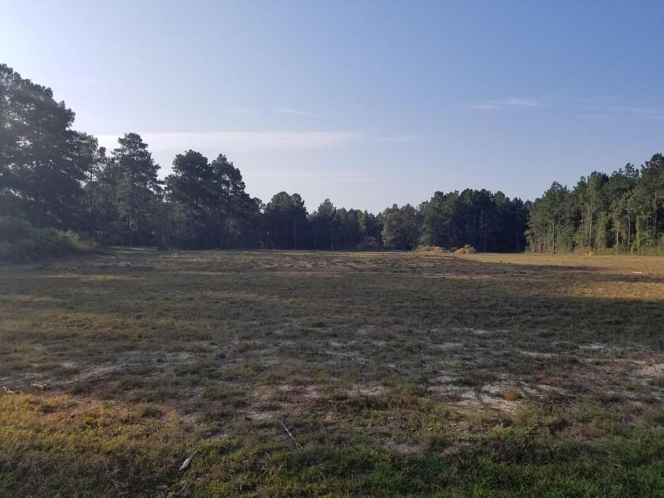 2nd image of 155 Chinquapin Ln