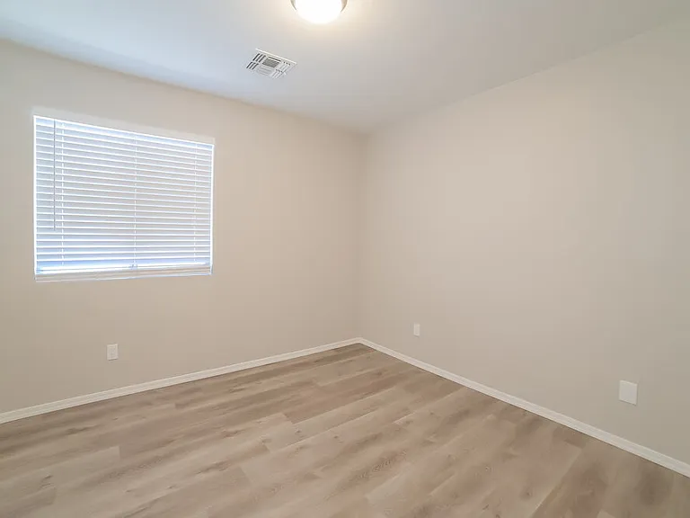 12557 W Mandalay Ln — Photo 17