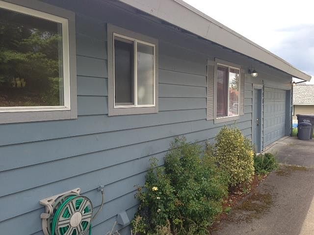 1st image of 2020 5th St SE