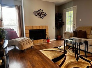 2501 Gulf Fwy APT 8A, Dickinson, TX 77539