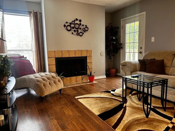 2501 Gulf Fwy APT 8A, Dickinson, TX 77539