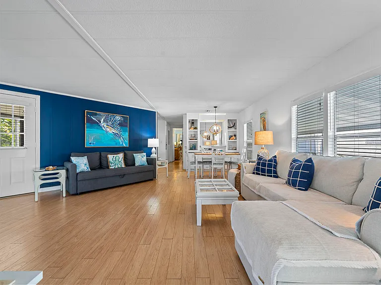 806 S Jade Dr — Photo 4