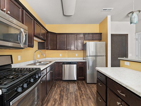 5th image of 5192 Sassafras Dr #203