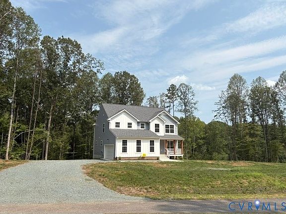 3rd image of 54 Porkchop Ct