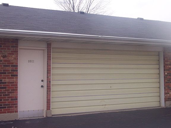 2.5 Car Garage