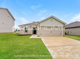405 Americana Dr, Odenville, AL 35120