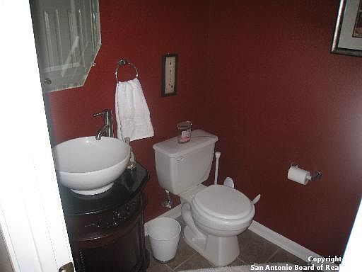 5th image of 21022 Promontory Cir