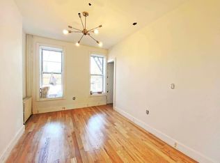 628 1/2 President St #3F, Brooklyn, NY 11215